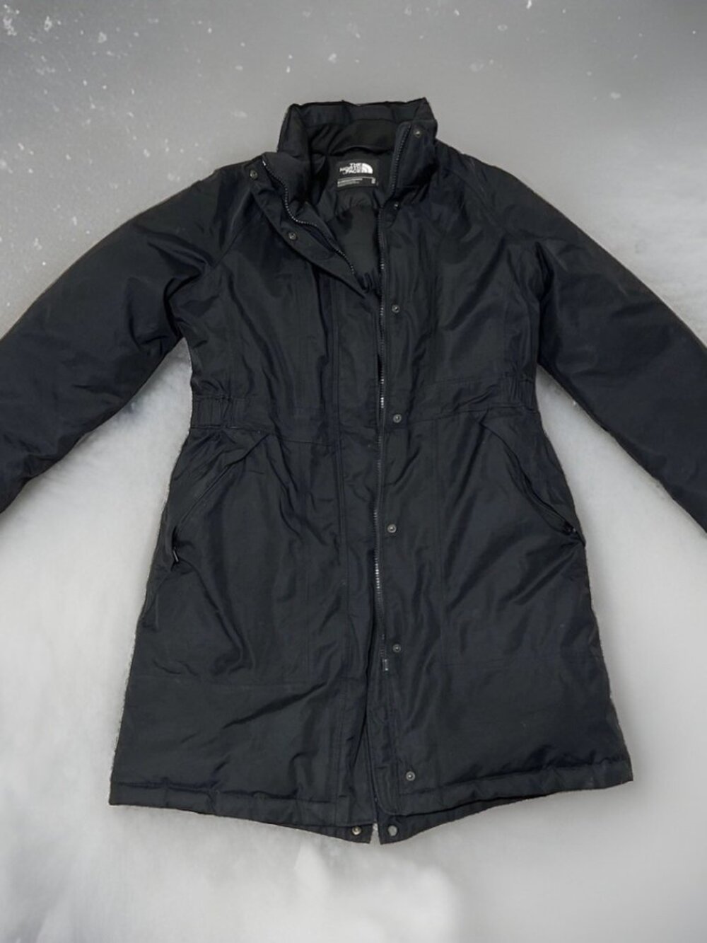 The North Face Women's Hikesteller Insulated Parka Size Medium | No Hood
